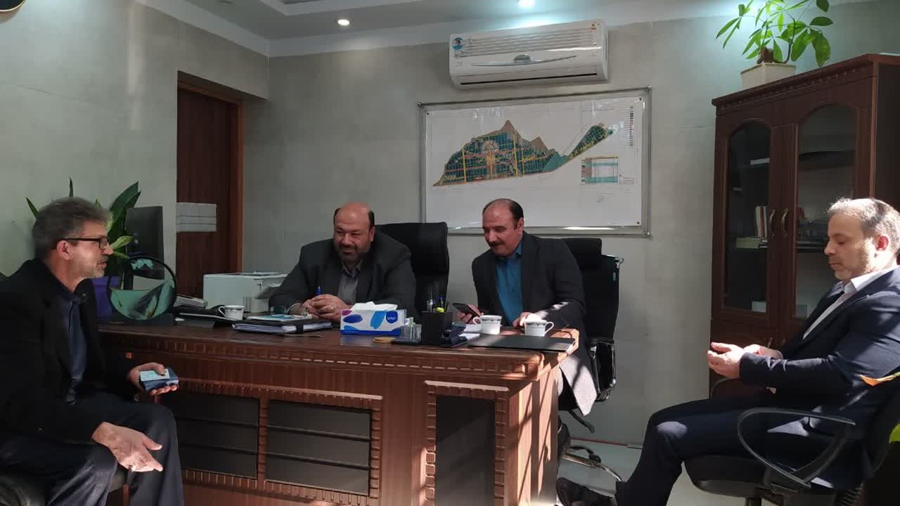 حضورمدیر کل امور مالیاتی جنوب استان تهران در منطقه چهار
